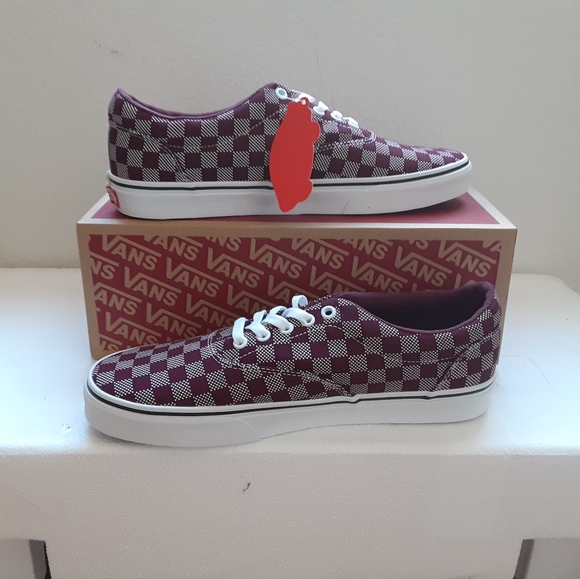 Vans - Picture 4 of 4